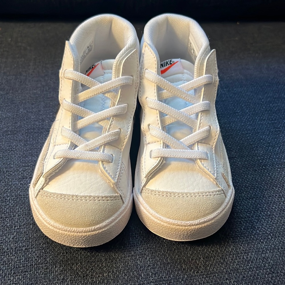 Nike Toddler Blazer Mid '77 Shoes size 8.5